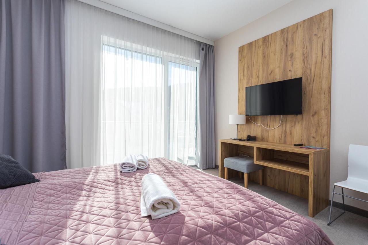 Aparthotel Apartamenty Czarna Gora 310 Sienna  Exteriör bild